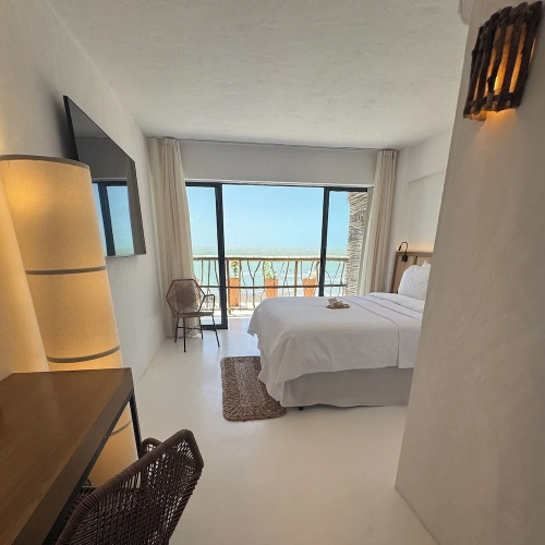 Standard room with ocean view