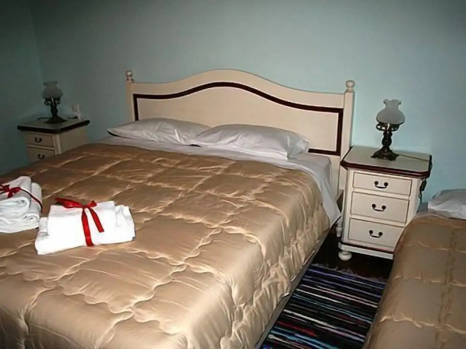 Nikolas Guesthouse