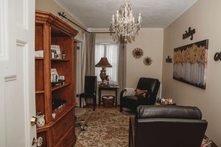 Grey Gables Inn