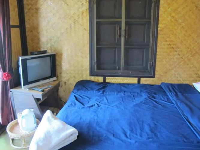 Pho Rak Nah Pai Hotel