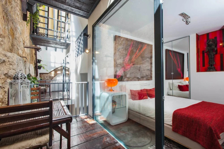 The Old Stables Chiado Apartments