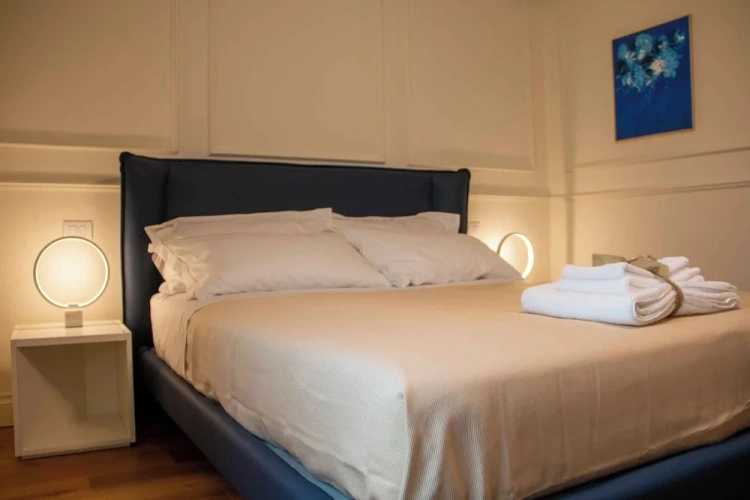 Superior Triple room with balcony and with garden view
