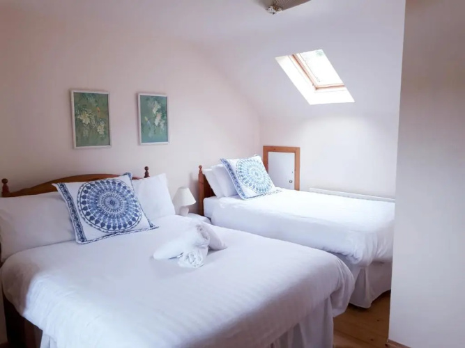 Dunlewey Lodge - Self Catering Donegal