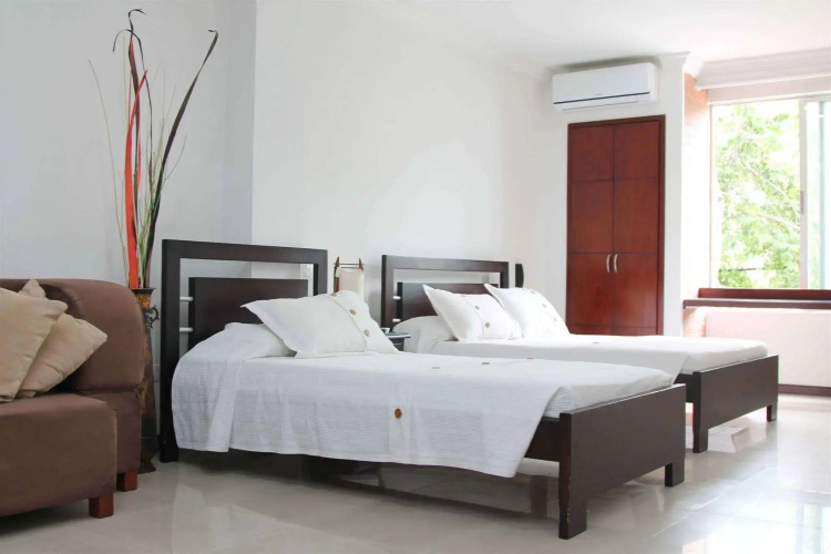 Hotel Santamaria Plaza