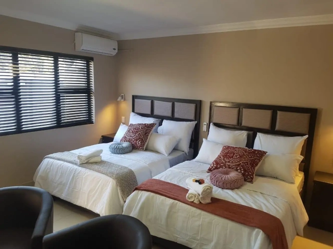 Royal room