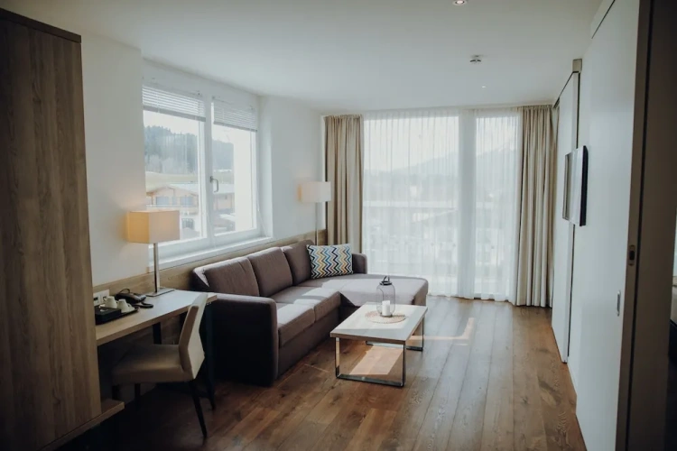 Executive Junior Suite with balcony