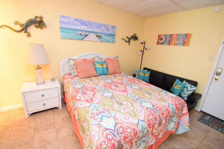 Beachview 325 by RedAwning