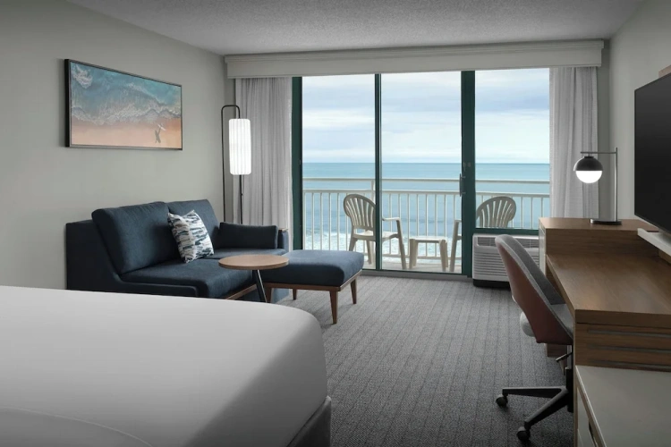 Deluxe Double room with balcony