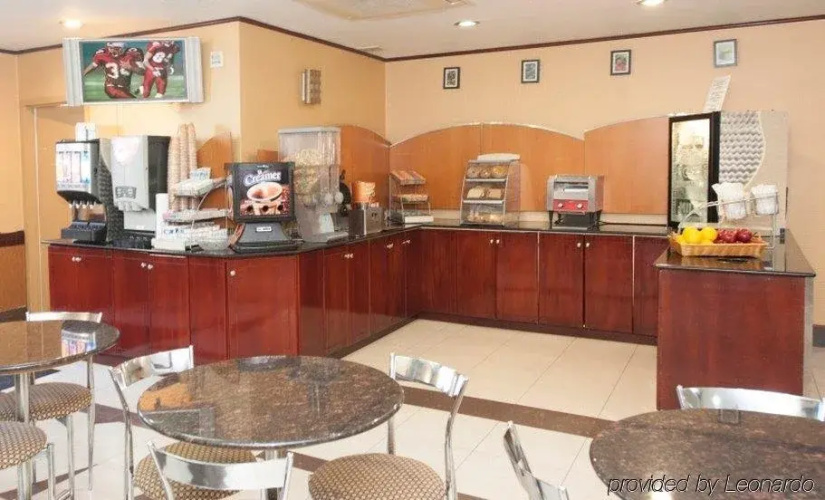 Holiday Inn Express Queens