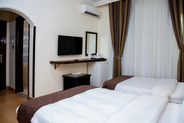 360 Hotel by Fhm
