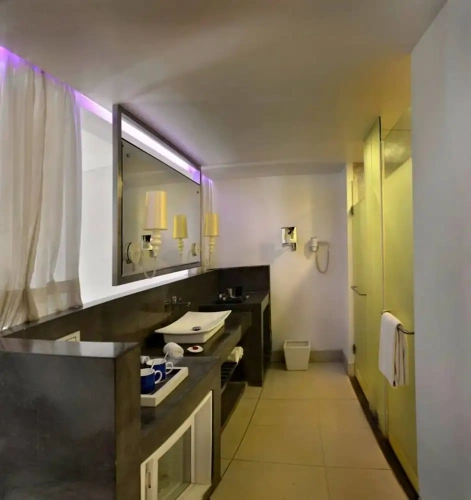 Deluxe room with balcony