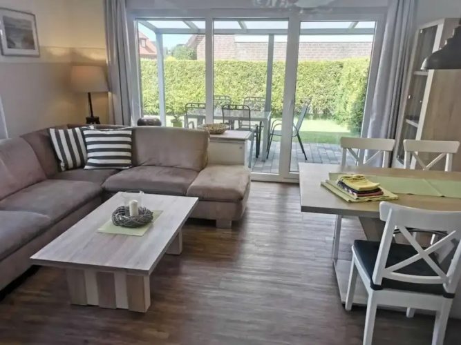 Dinkla 1 Comfortable Holiday Residence