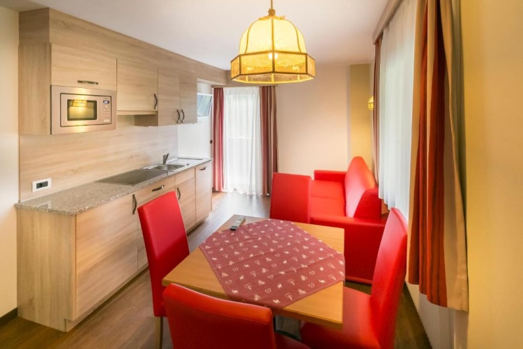 2 Bedrooms Double Apartment