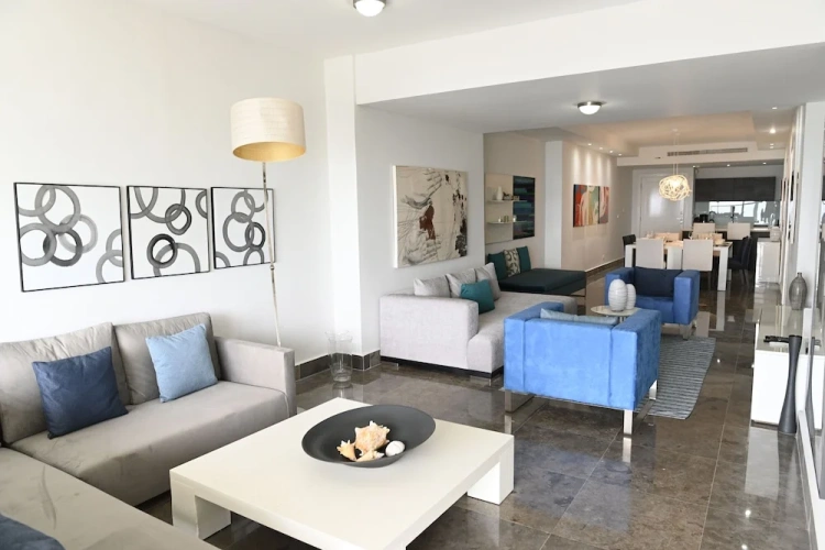 2 Bedrooms Luxury Double Apartment
