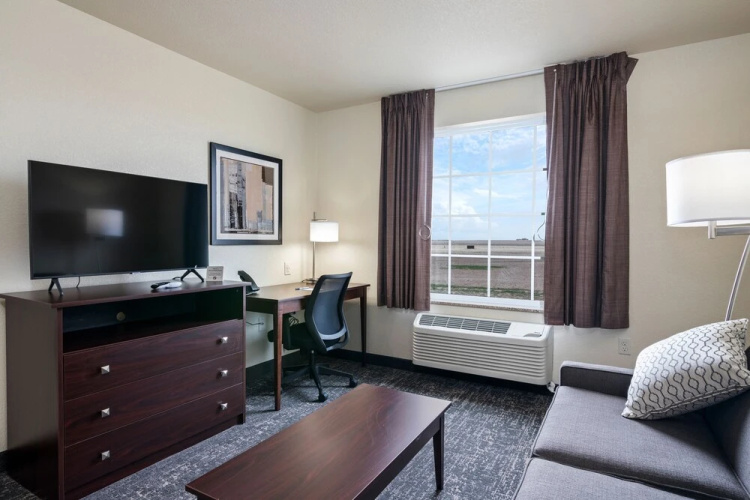 Cobblestone Inn & Suites - Yuma