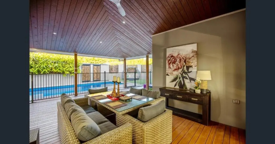 Red Lotus Guesthouse