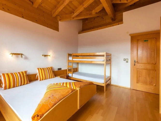 3 Bedrooms Deluxe Apartment