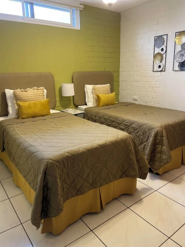 Economy room