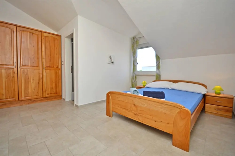 Apartments Mara