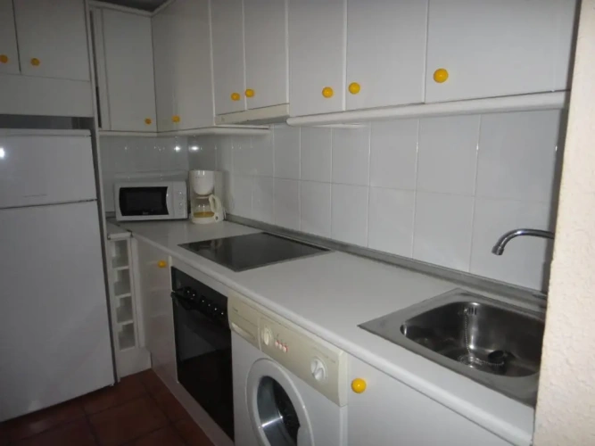 1 Bedroom Economy Apartment