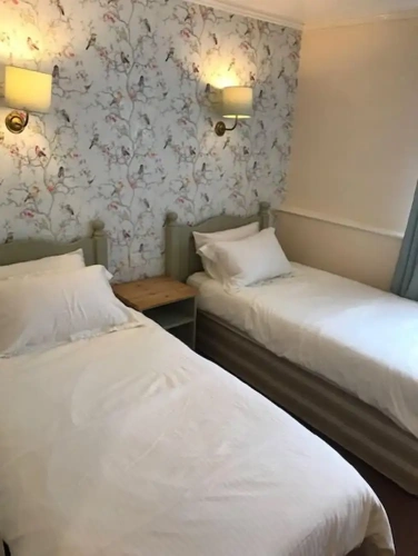 Economy Twin room