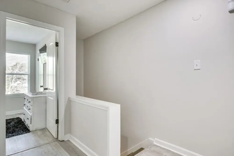 Comfy Augusta Condo w/ Deck ~ 4 Mi to Olde Town