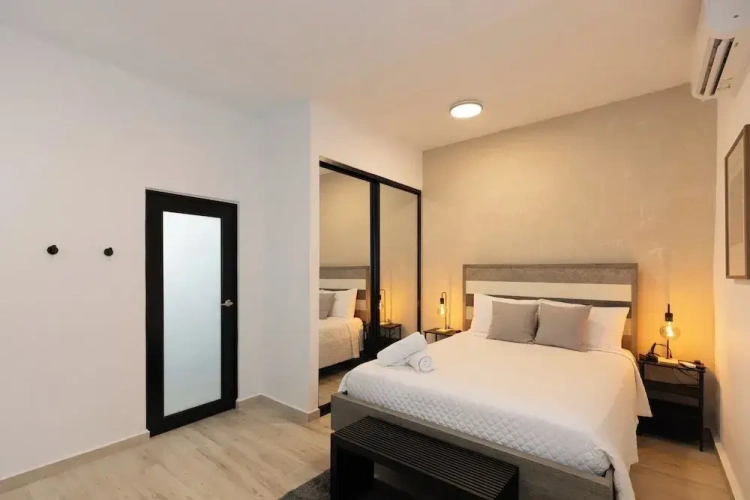 Comfort Apartment with balcony and with city view