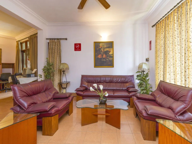 OYO 1906 Apartment near Langford Road