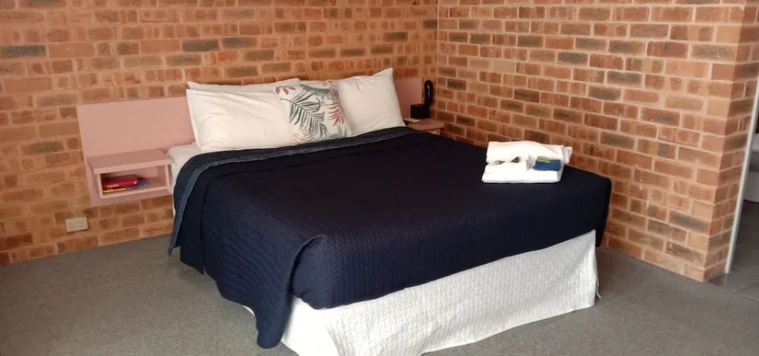 The Lydoun Motel
