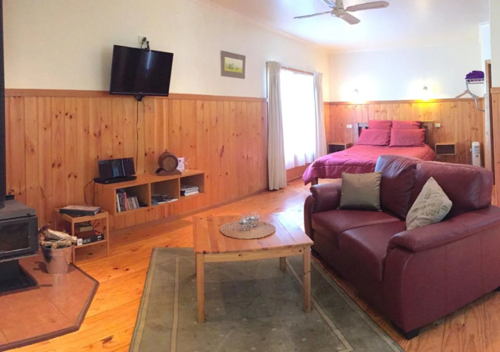 Tindoona Cottages