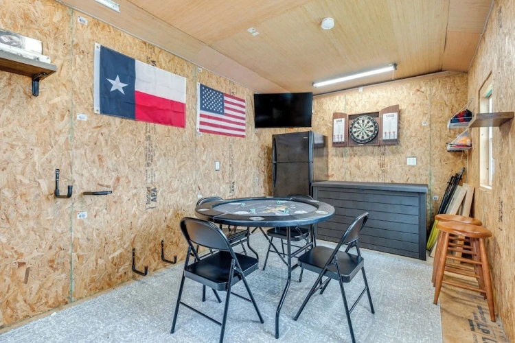 3 Bedrooms Cottage