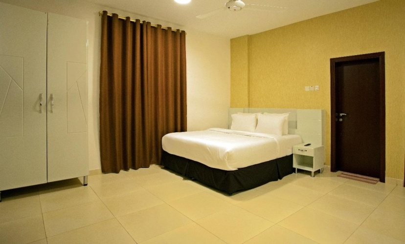 2 Bedrooms Apartment