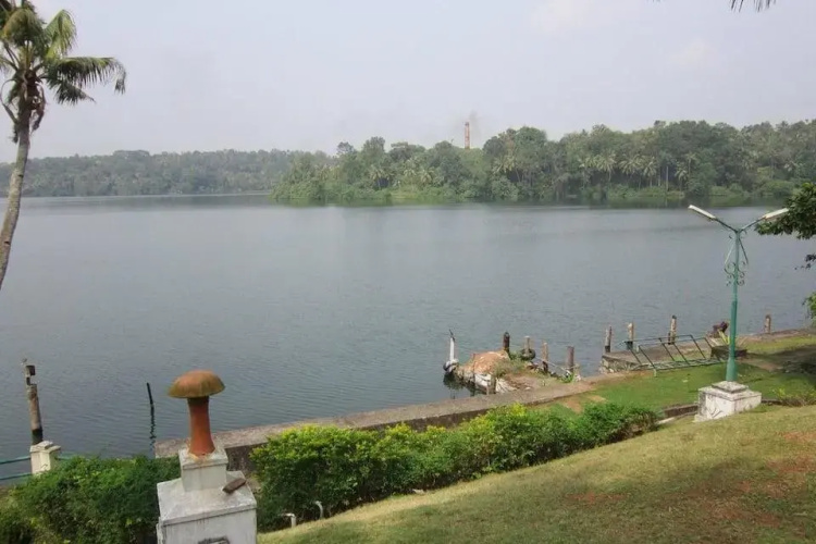 Aadithyaa Resorts