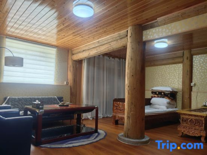Lamu Tibetan Home Inn