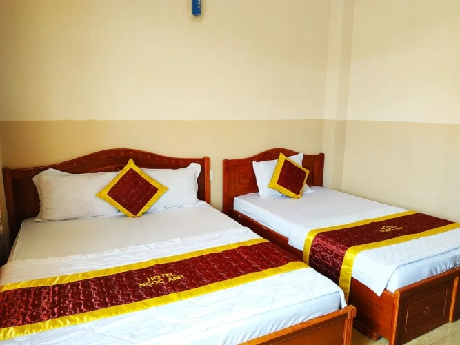 Standard Triple room with balcony