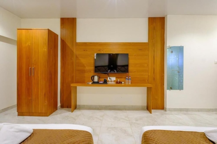 Standard Family room