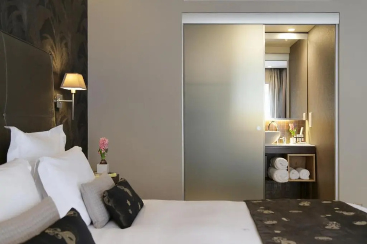 The Y Hotel