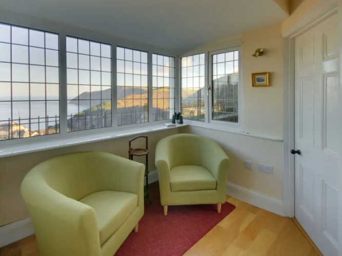 Holiday Home Briar Cottage
