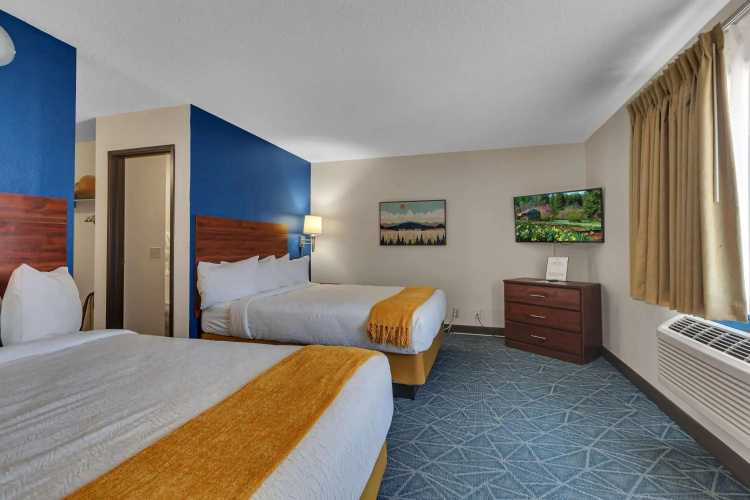 Spicer Hotel