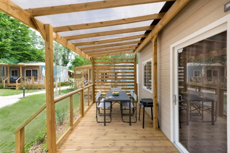 3 Bedrooms Bungalow