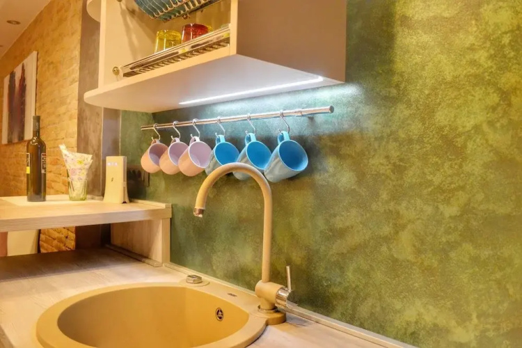 Studio Apartment Eleven