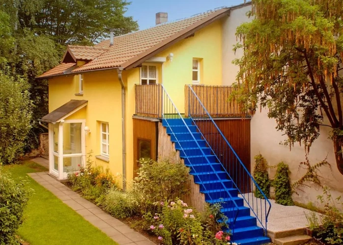 Double Cottage
