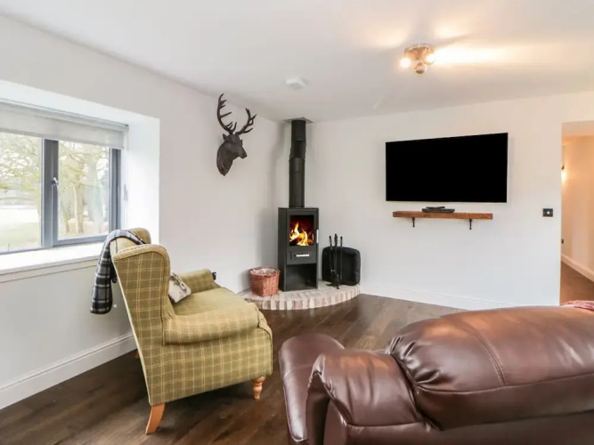 1 Middleton Cottage