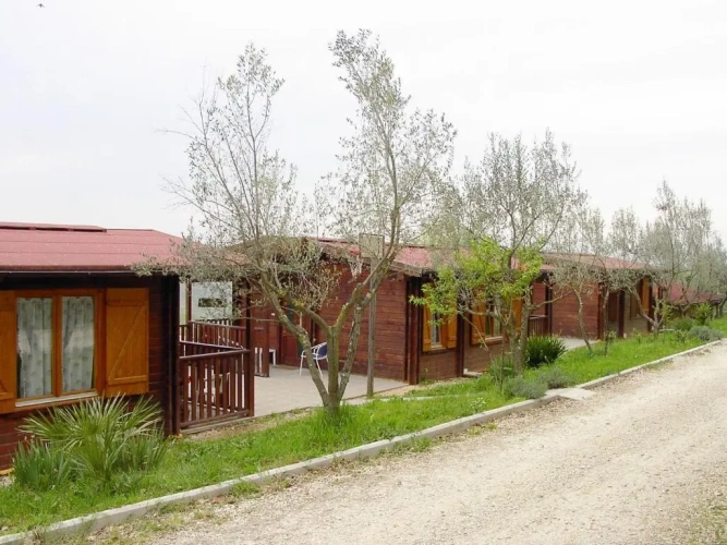 Bungalow with balcony and with view
