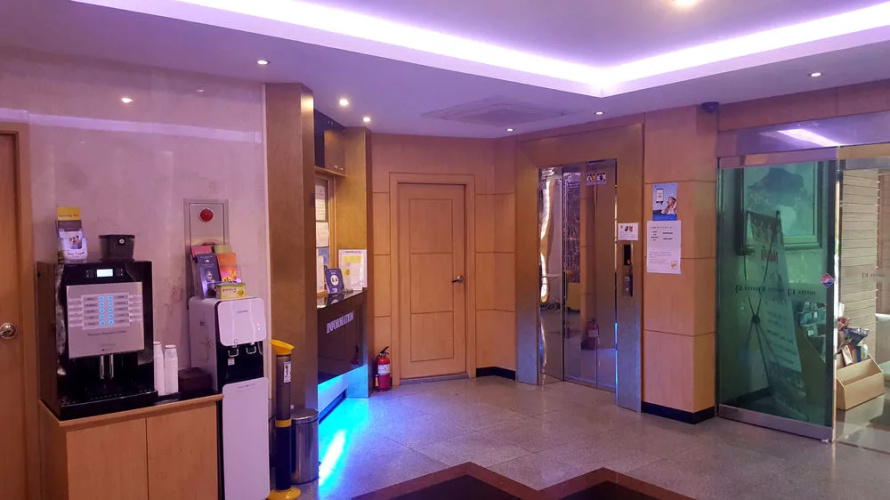 Goodstay EJ Hotel