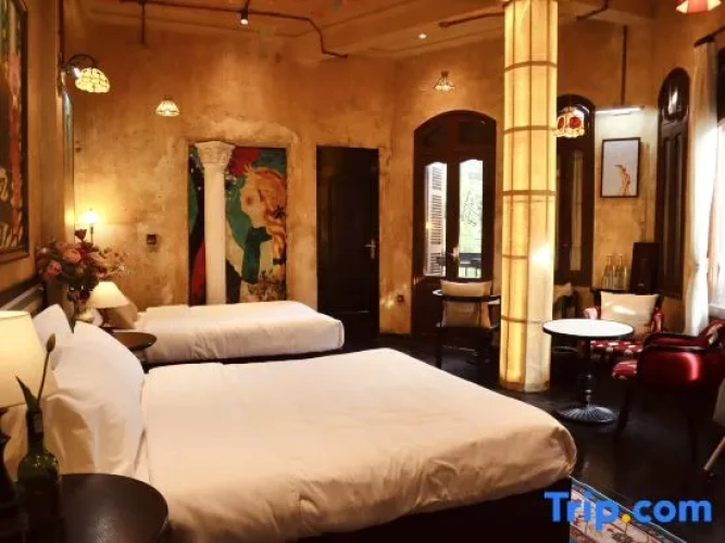 Deluxe Double Family room