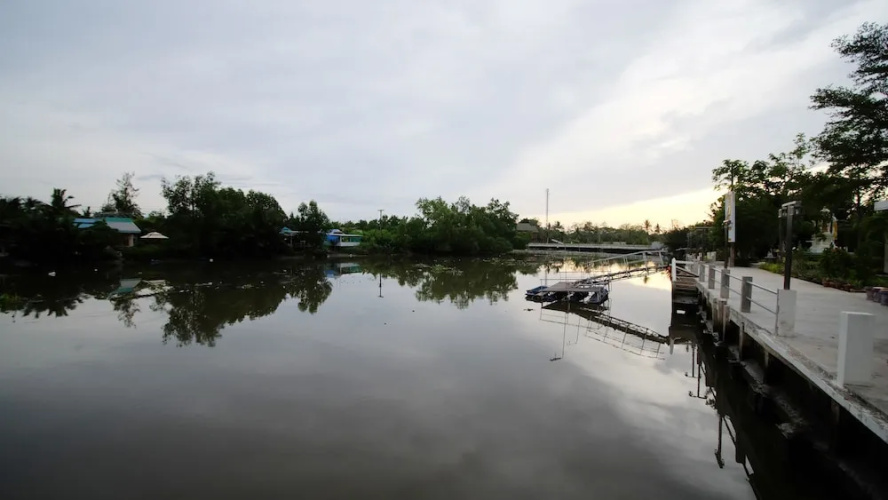 Khumphyazaw Resort