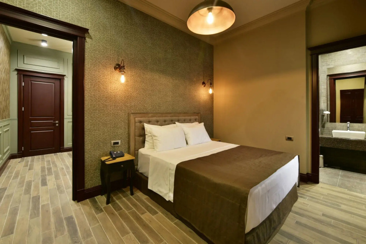 Bastille Hotel Yerevan