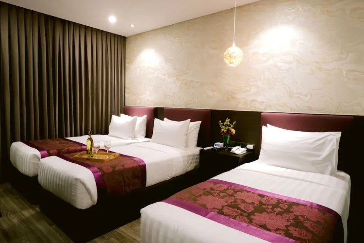 Deluxe Triple room