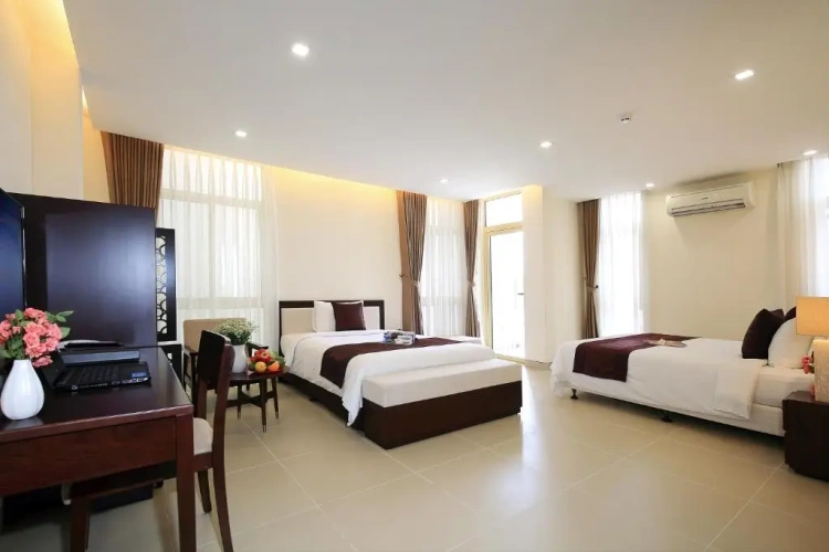 Superior Triple room with balcony